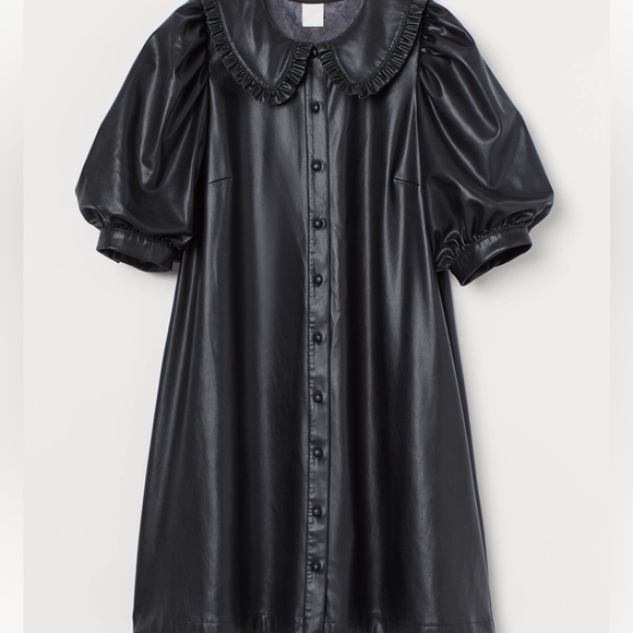 H&M Dresses & Skirts - NWT H&M A-Line Black Mini Dress